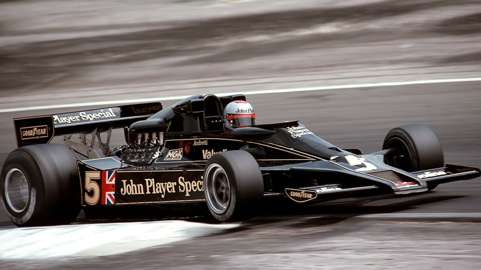 Mario Andretti Lotus 1977 French GP Zolder