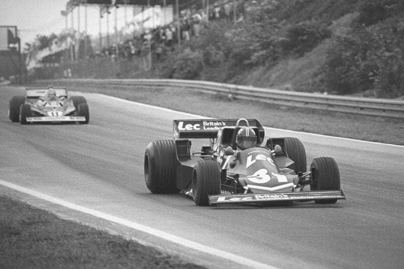 David Purley (LEC CRP1-Ford), 13th position, leads Niki Lauda (Ferrari 312T2), 2nd position at 1977 Belgium Grand Prix Zolder