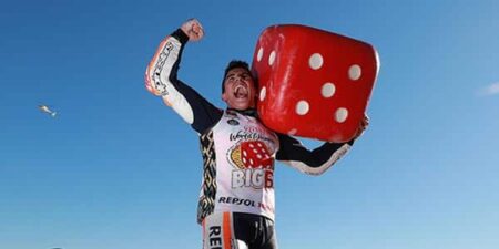 Márquez: the ledge beyond the edge