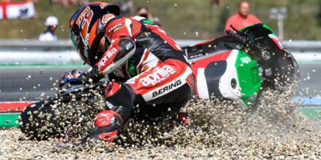 MotoGP 2017: 1126 crashes!