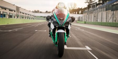MotoE: Make some noise