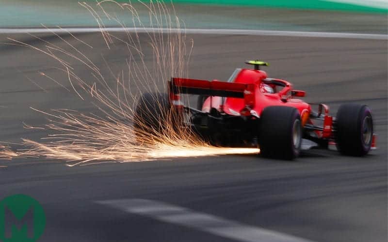 vettel_claims_chinese_grand_prox_pole
