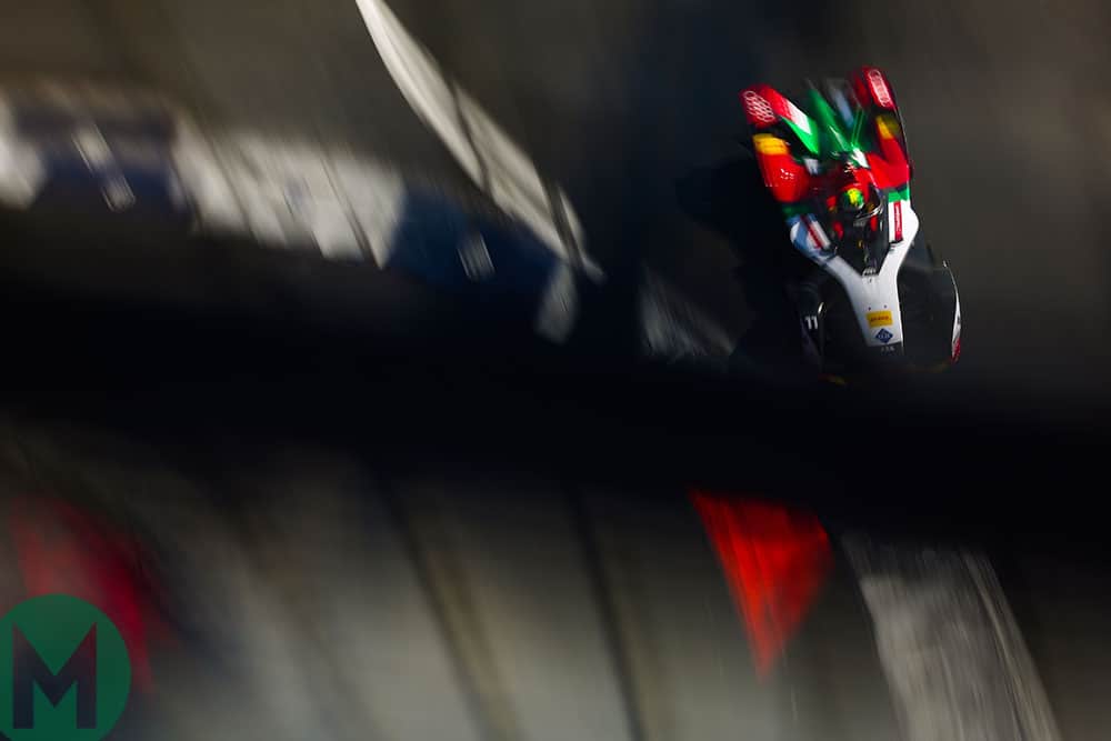 Lucas di Grassi on the way to victory in the 2018-19 Mexico City ePrix