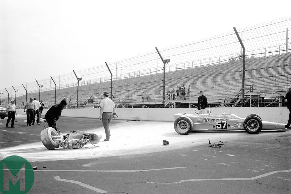 Mario Andretti crash, 1969 Indy 500 practice