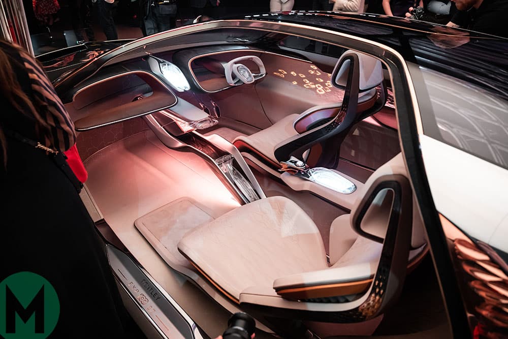 2019 Bentley EXP 100 GT concept car interior