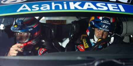 Video: Motor Sport at Wales Rally GB: how to be a rally co-driver