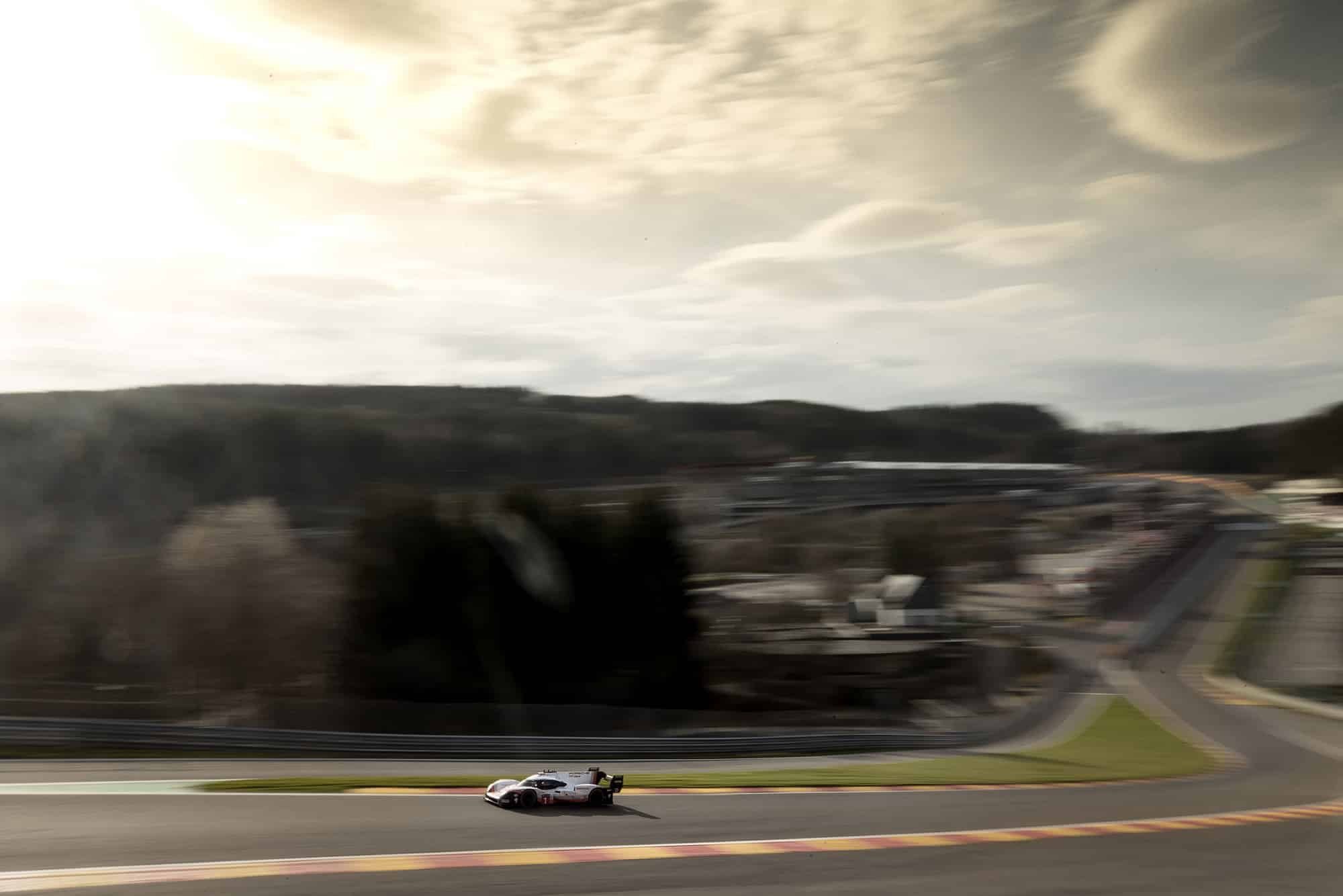 Porsche 919 Hybrid Evo drives up the hill from Eau Rouge at Spa