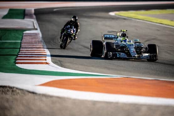 Video: Hamilton and Rossi swap rides in Valencia