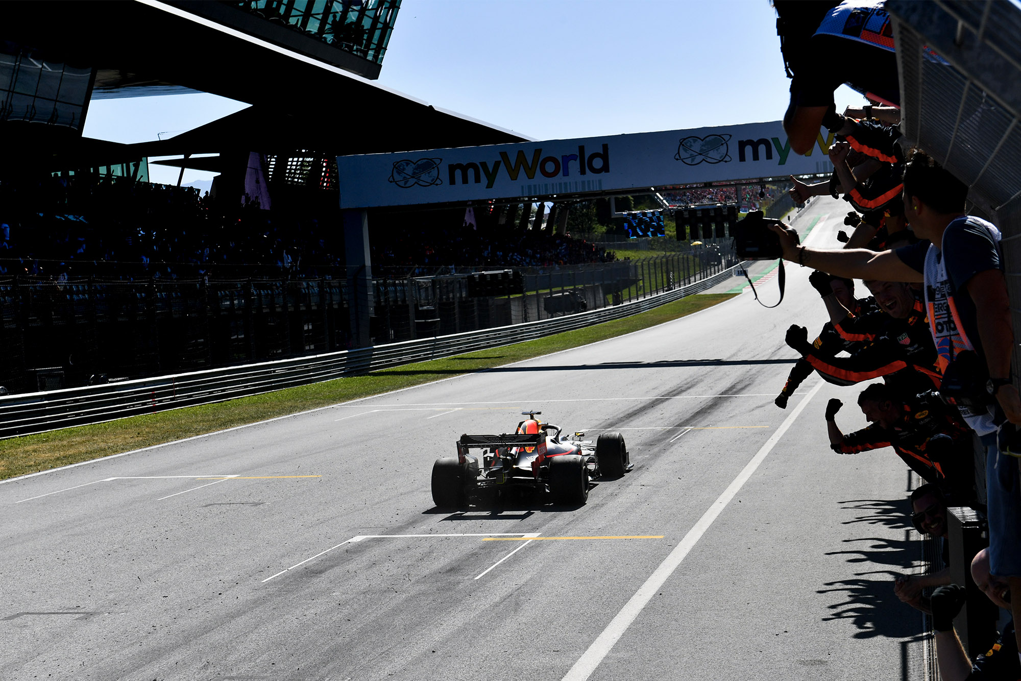 Max Verstappen crosses the line to win the 2019 Austrian Grand Prix