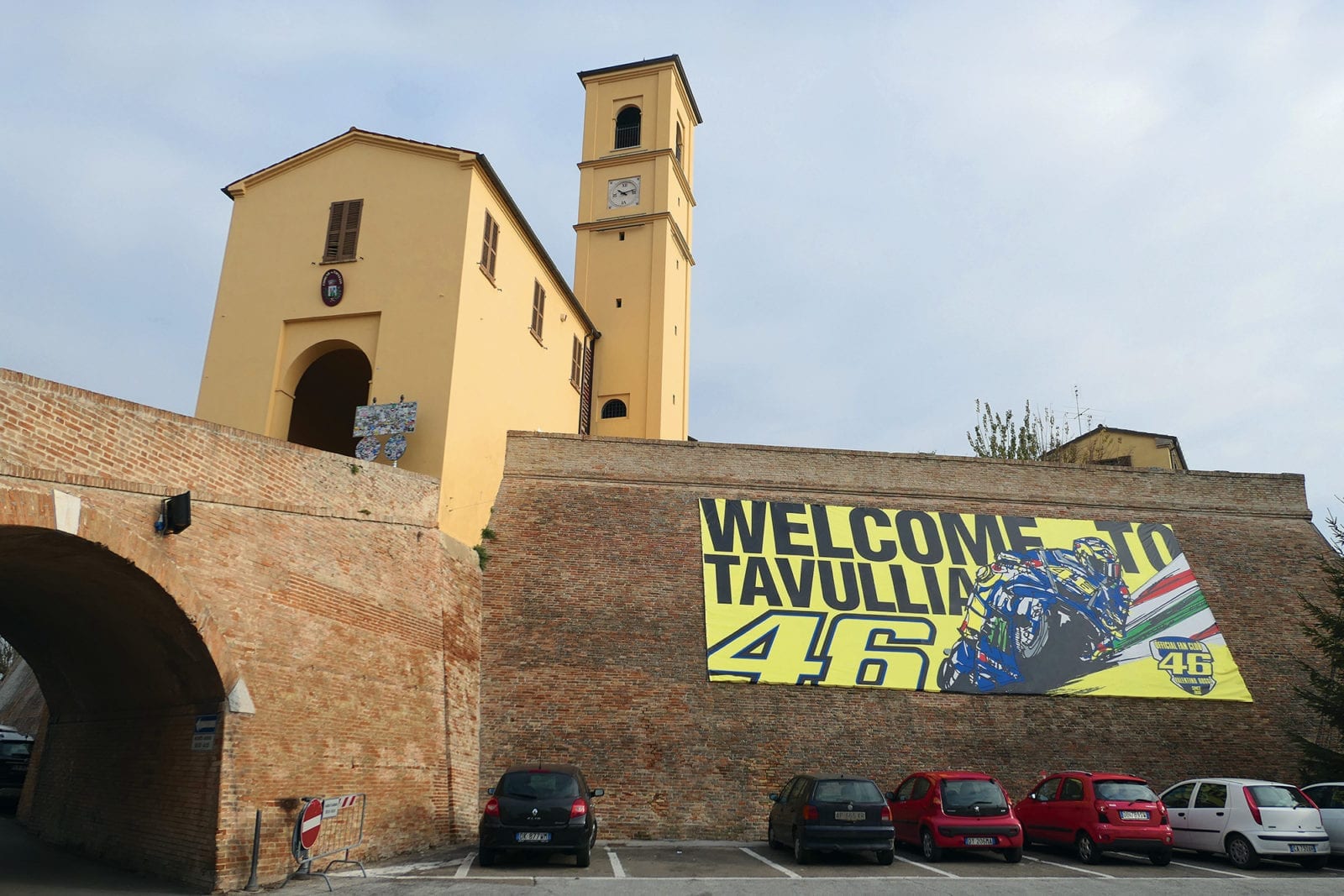 VR46 banner in Tavullia