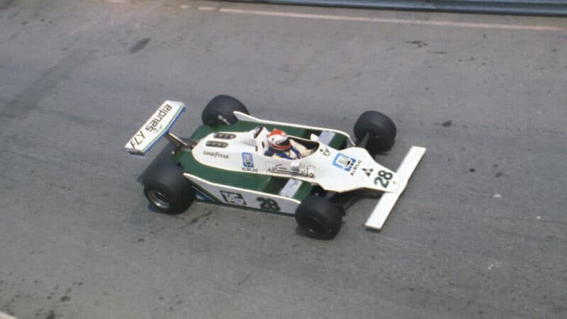 Williams FW07