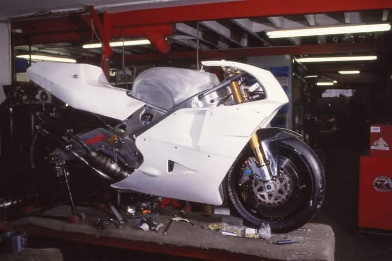 A Harris YZR500 under construction in 1992