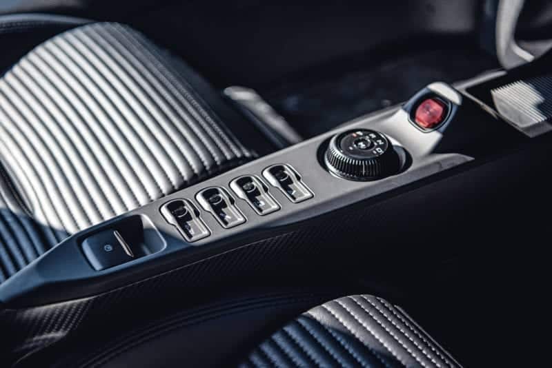Ford GT centre console