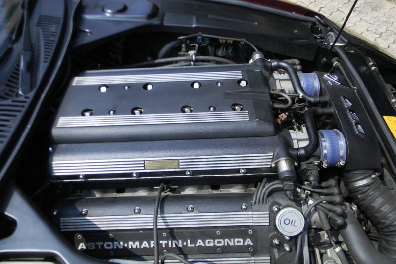 Aston Martin DB7 engine