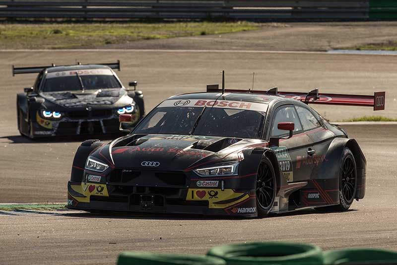 2019 Audi and BMW DTM cars