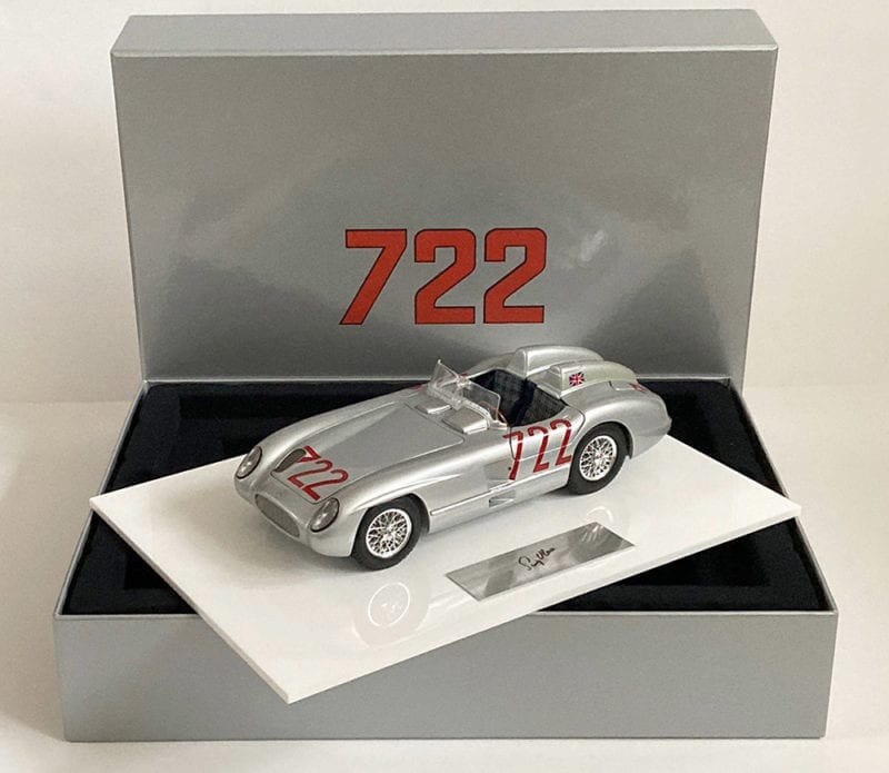 Stirling Moss – Mercedes-Benz 300 SLR – 1955 | signed Stirling Moss | 1:18