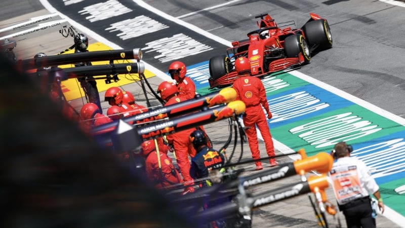 Sebastian Vettel pulls i to the oits with rear wing damage after a collision in the 2020 F1 Styrian Grand Prix in Austria