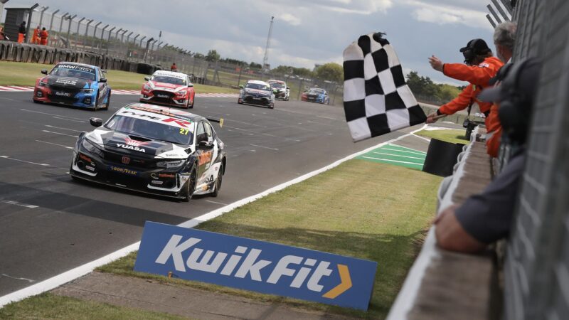 Dan Cammish wins the opening 2020 BTCC race at Donington Park