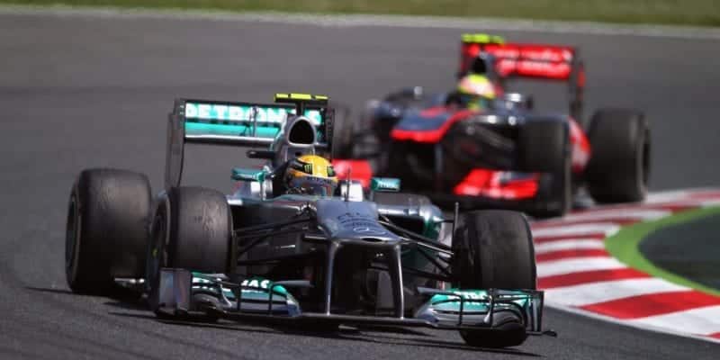Lewis Hamilton, Sergio Perez, 2013 Spanish GP