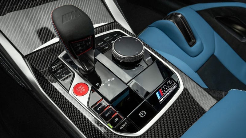 Automatic gearstick in the 2021 BMW M3 and M4