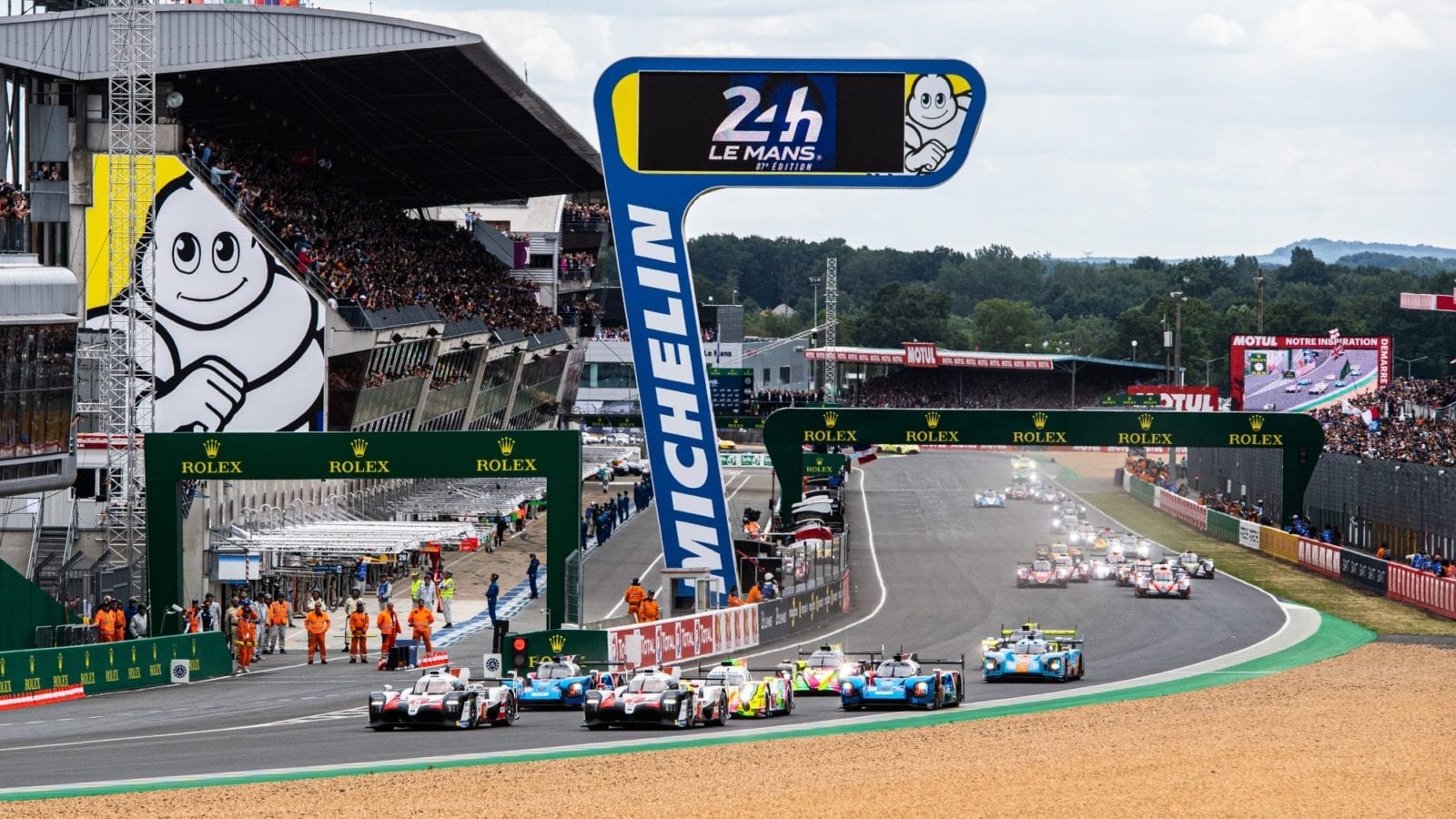 Start of 2019 Le Mans 24 Hours