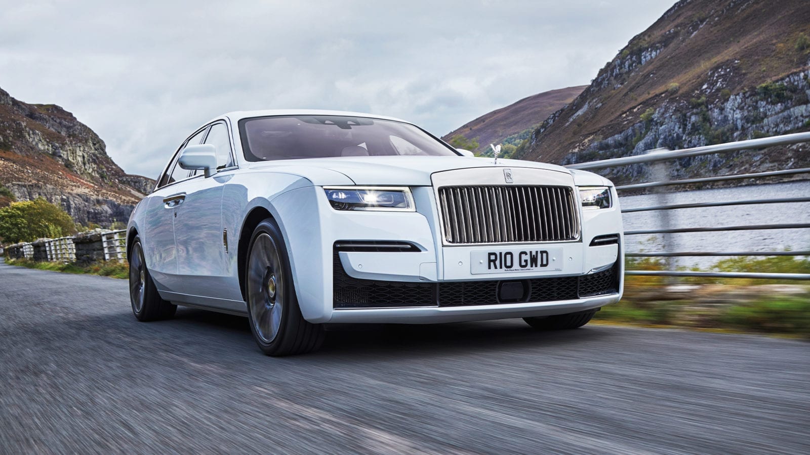 2020 Rolls Royce Ghost front