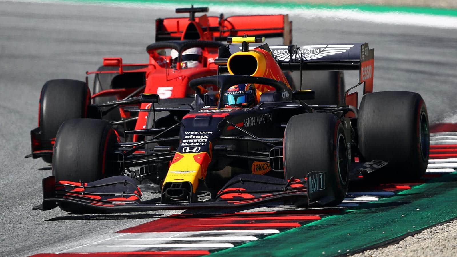 Alex Albon and Sebastian Vettel during the 2020 F1 Austrian Grand Prix
