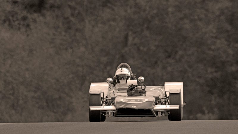 David Bain's Mallock U2 Mk11B at the Wolds Trophy meeting at Cadwell Park in September 2020