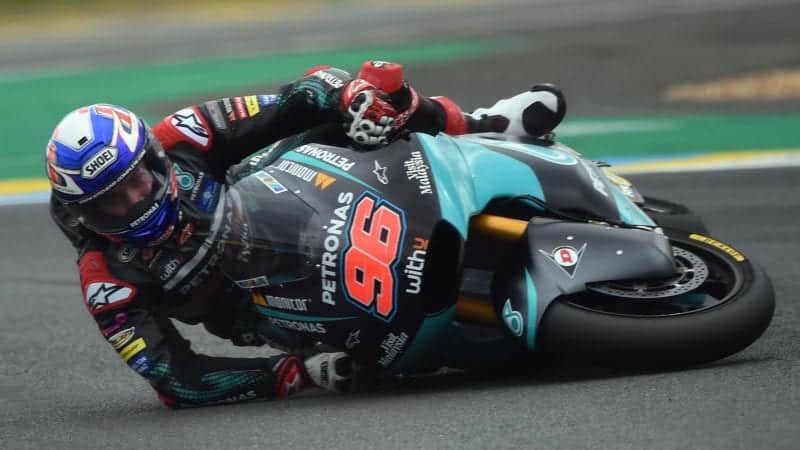 Jake Dixon falls during the 2020 Moto2 Le Mans race