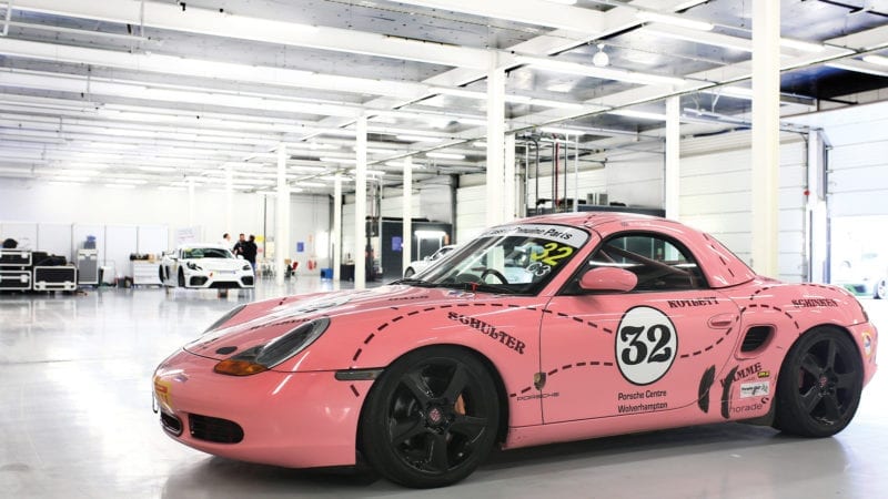 Porsche 986 Boxster S in pink pig livery