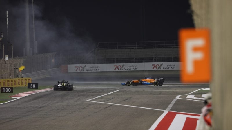 Carlos Sainz's McLaren spins during qualifying for the 2020 f1 Bahrain Grand Prix