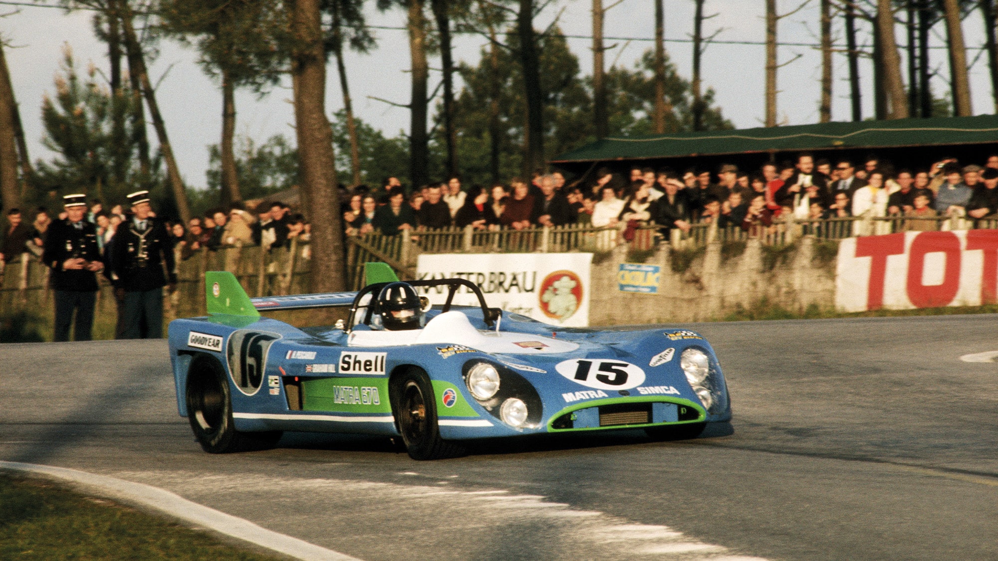 Graham Hill drives the Matra MS670