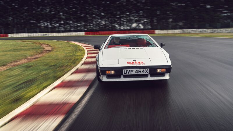 Andrew Frankel drives Lotus Esprit of Colin Chapman