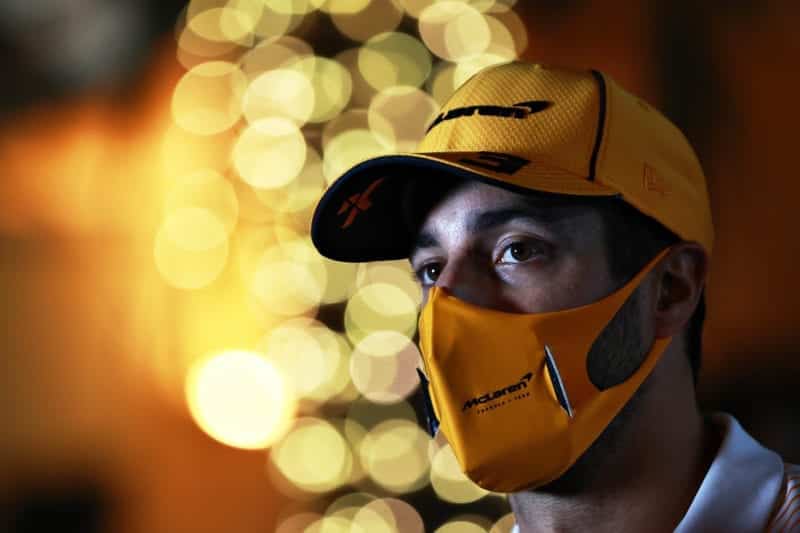 Daniel-Ricciardo-in-Bahrain-for-the-2021-GP