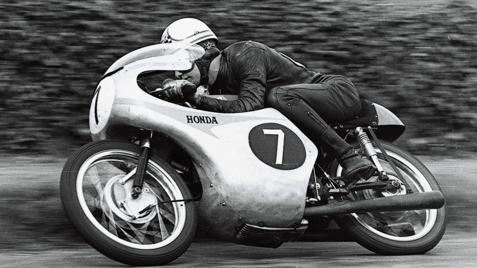 Mike Hailwood in the 1961 Isle of Man TT