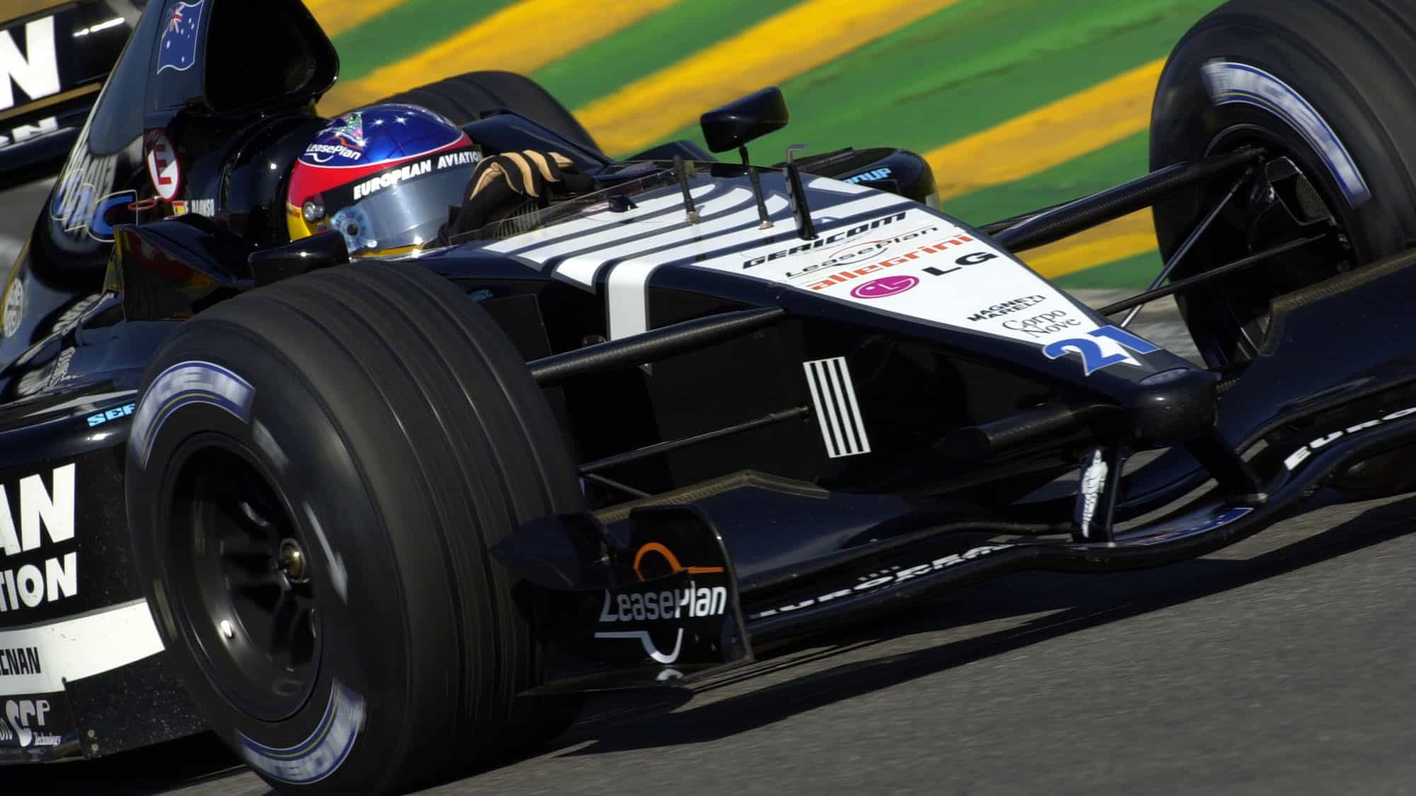 Fernando Alonso's V-10 F1 Car Still Sounds Incredible