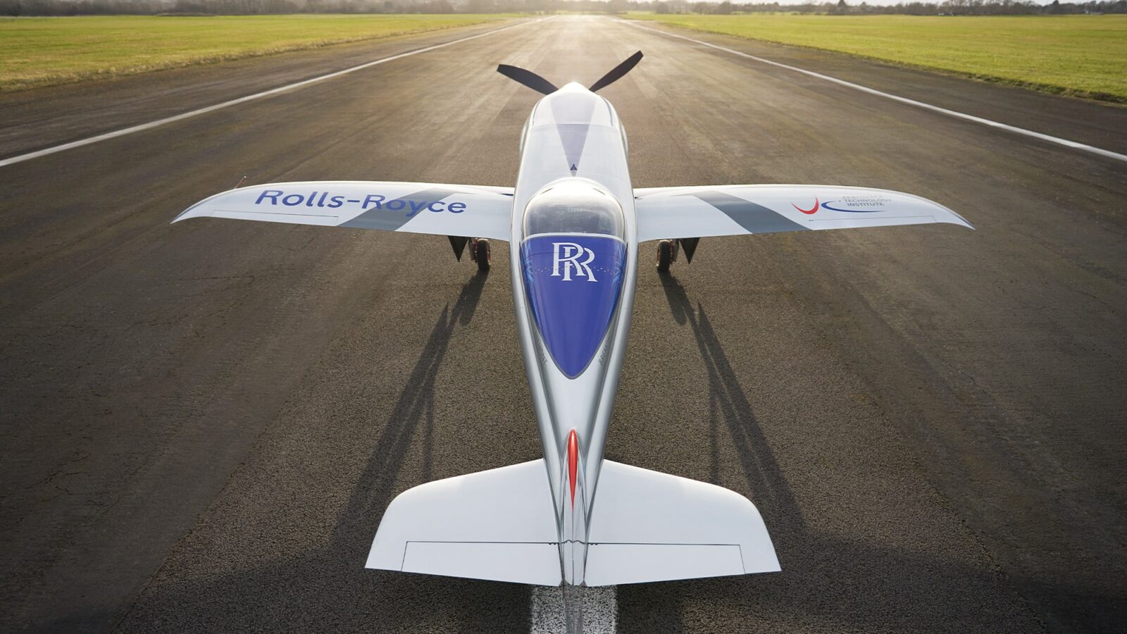 Rolls Royce electric plane