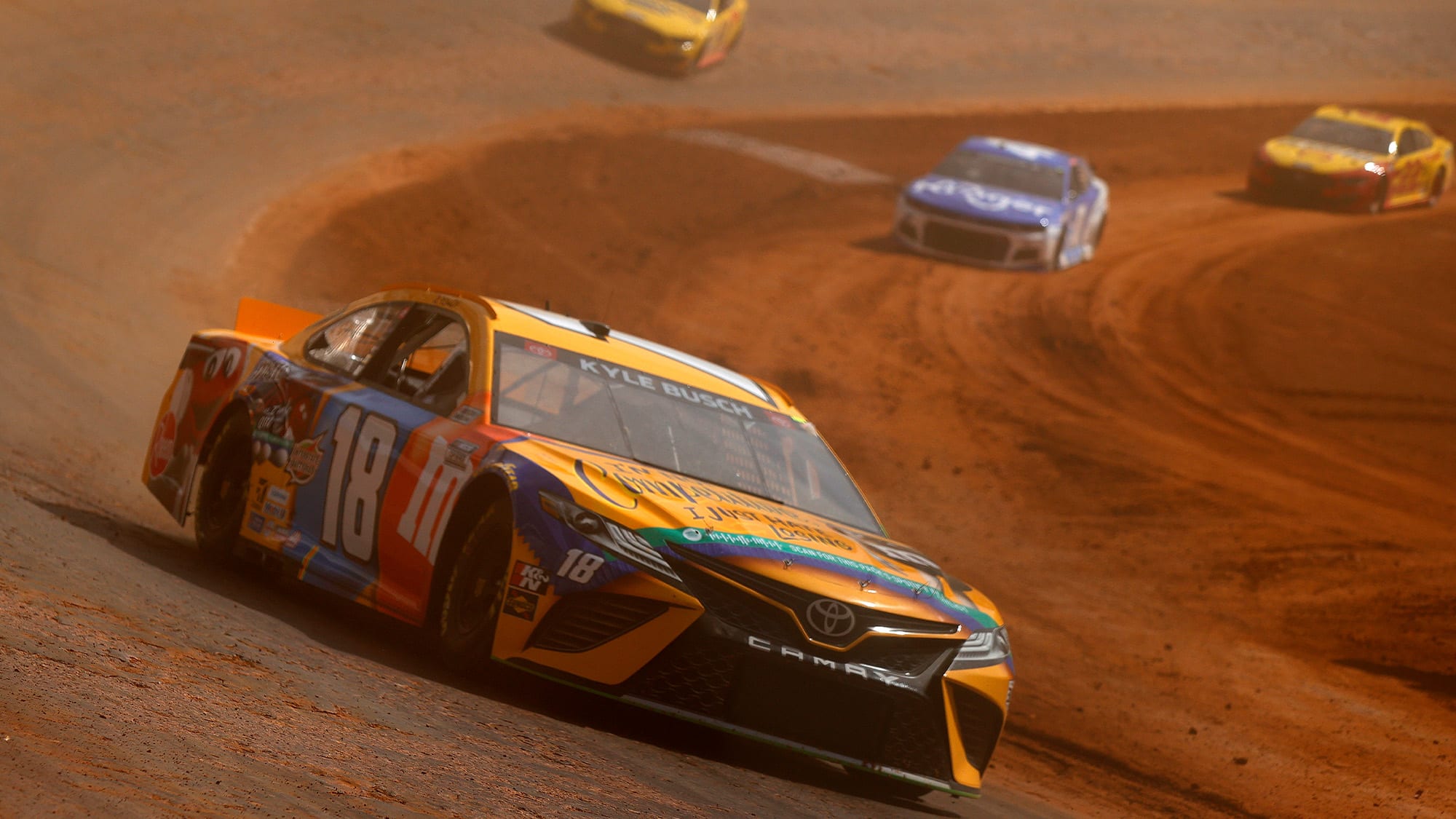 Kyle Busch in NASCAR Cup dirt race at Bristol