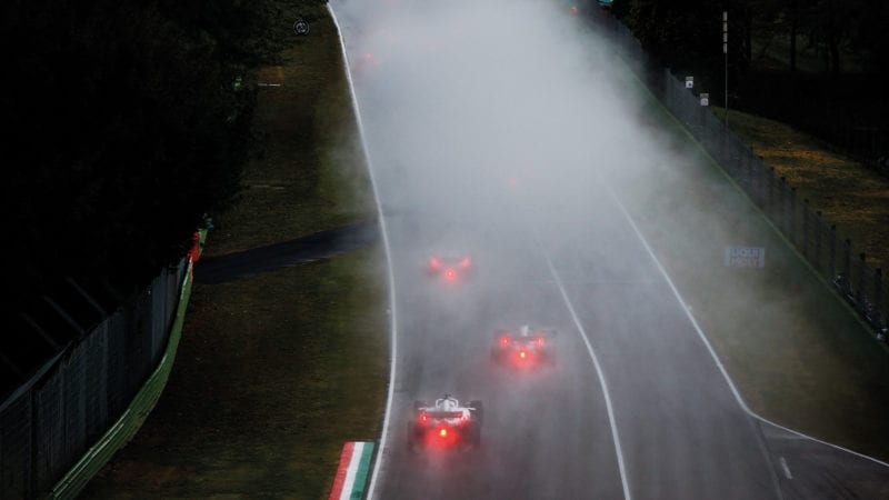 Spray at the 2021 Emilia Romagna Grand Prix