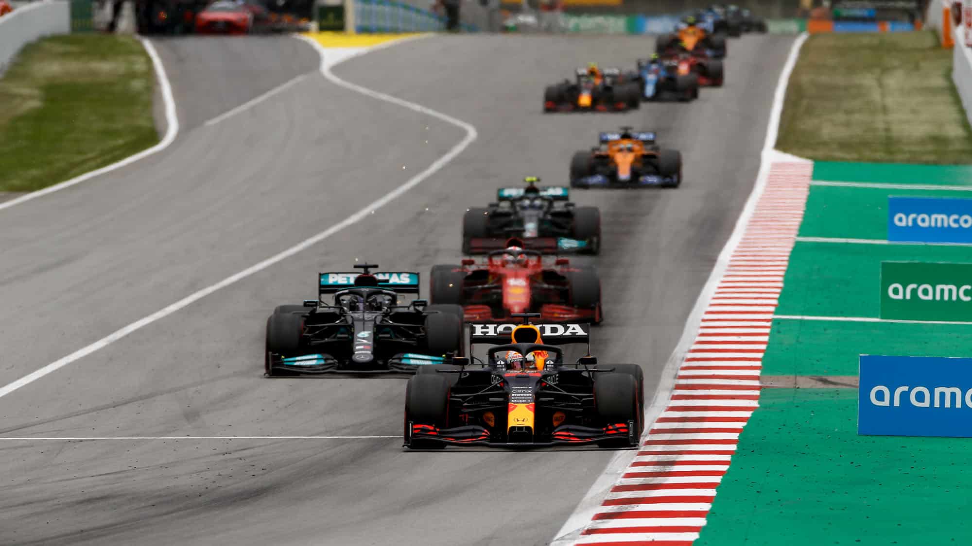 33 VERSTAPPEN Max (nld), Red Bull Racing Honda RB16B, action during the Formula 1 Aramco Gran Premio De Espana 2021 from May 07 to 10, 2021 on the Circuit de Barcelona-Catalunya, in Montmelo, near Barcelona, ​​Spain - Photo DPPI