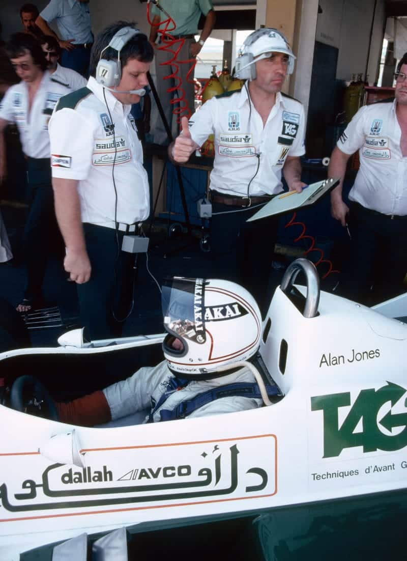 Patrick-Head-Frank-Williams-and-Alan-Jones-at-the-1980-Argentinian-GP