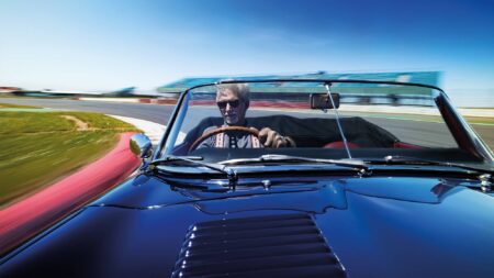 Damon Hill drives the coolest of cats — his Dad’s race-winning Jaguar E-type