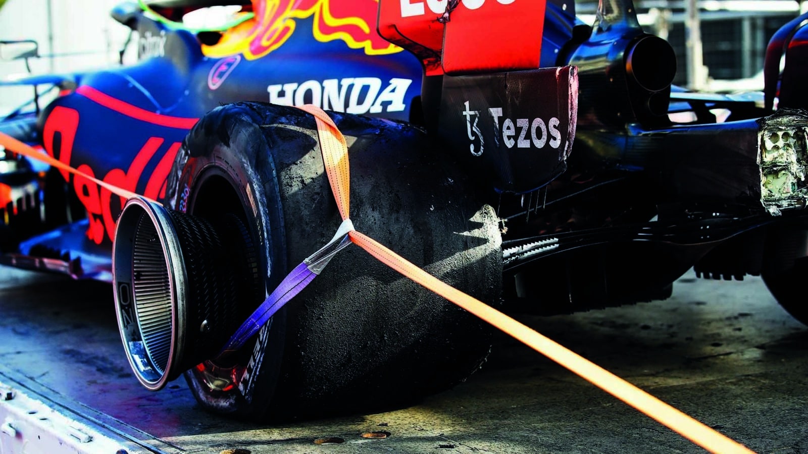 Max-Verstappens-blown-out-rear-tyre-from-Baku-2021