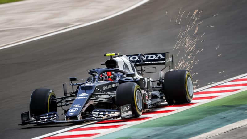 10 GASLY Pierre (fra), Scuderia AlphaTauri Honda AT02, action during the Formula 1 Magyar Nagydij 2021, Hungarian Grand Prix, 11th round of the 2021 FIA Formula One World Championship from July 30 to August 1, 2021 on the Hungaroring, in Mogyorod, near Budapest, Hungary - Photo Antonin Vincent / DPPI