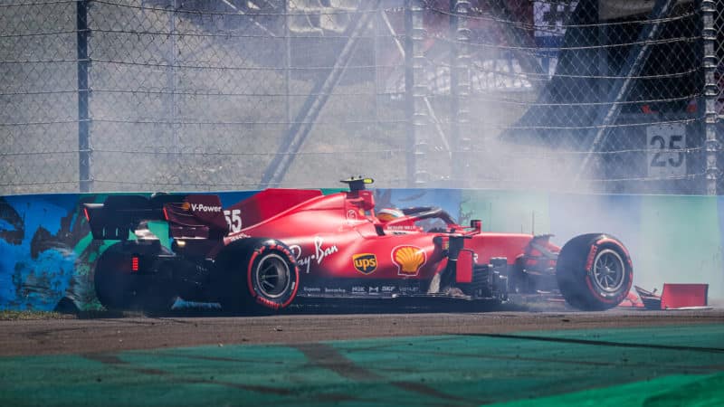 55 SAINZ Carlos (spa), Scuderia Ferrari SF21, action crash, accident, during the Formula 1 Magyar Nagydij 2021, Hungarian Grand Prix, 11th round of the 2021 FIA Formula One World Championship from July 30 to August 1, 2021 on the Hungaroring, in Mogyorod, near Budapest, Hungary - Photo Antonin Vincent / DPPI