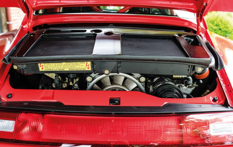 Porsche 993 911 engine