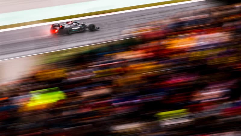 Blurred image of Valtteri Bottas at the 2021 Turkish Grand Prix
