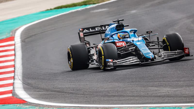 Fernando Alonso qualifying for the 2021 Turkish Grand Prix
