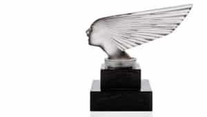 Lalique Victoire bonnet mascot