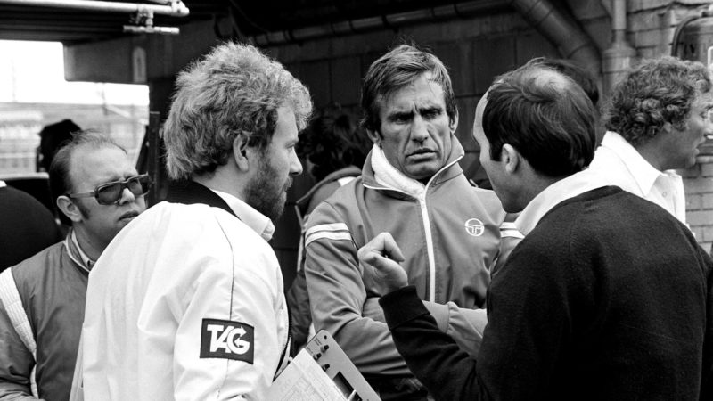 Frank Williams with Carlos Reutemann and Neil Oatley